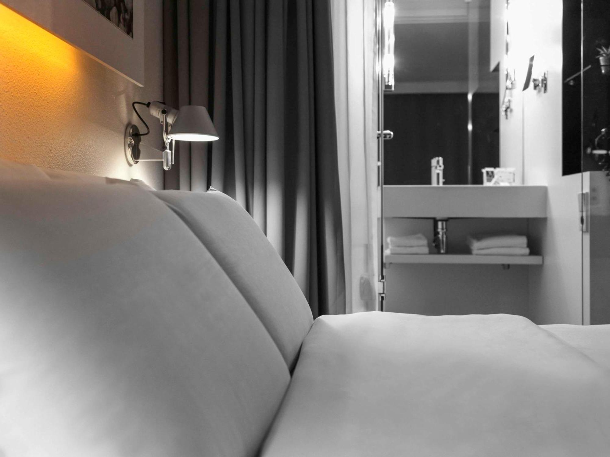 Mercure Nantes Centre Gare Экстерьер фото