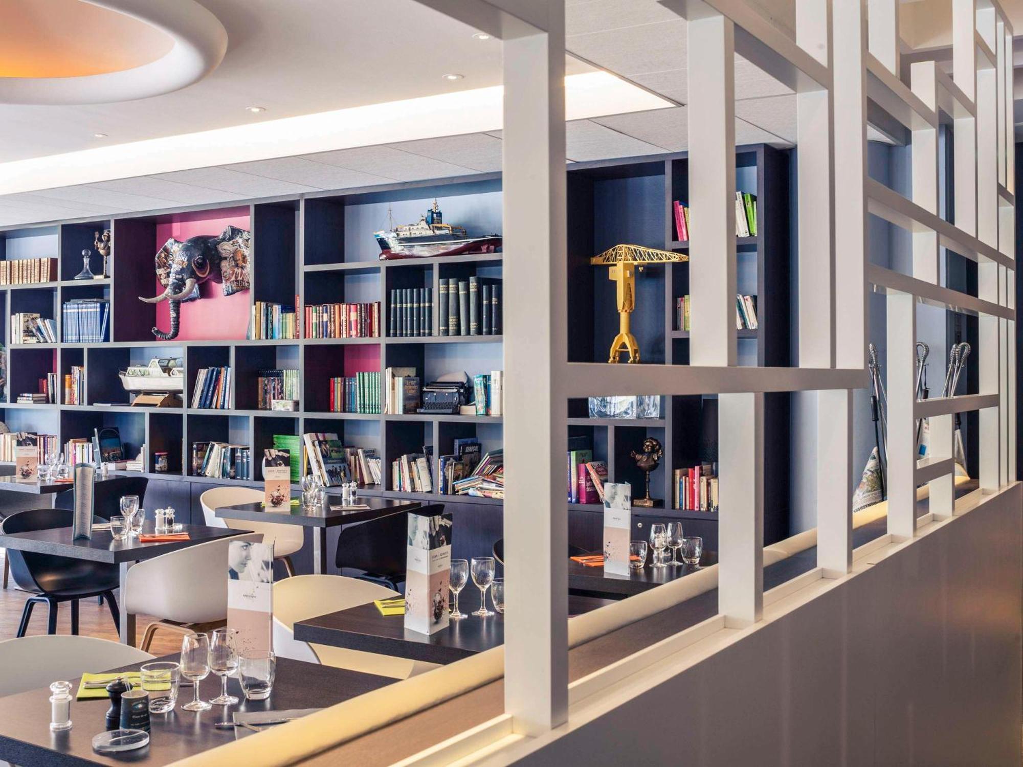 Mercure Nantes Centre Gare Экстерьер фото