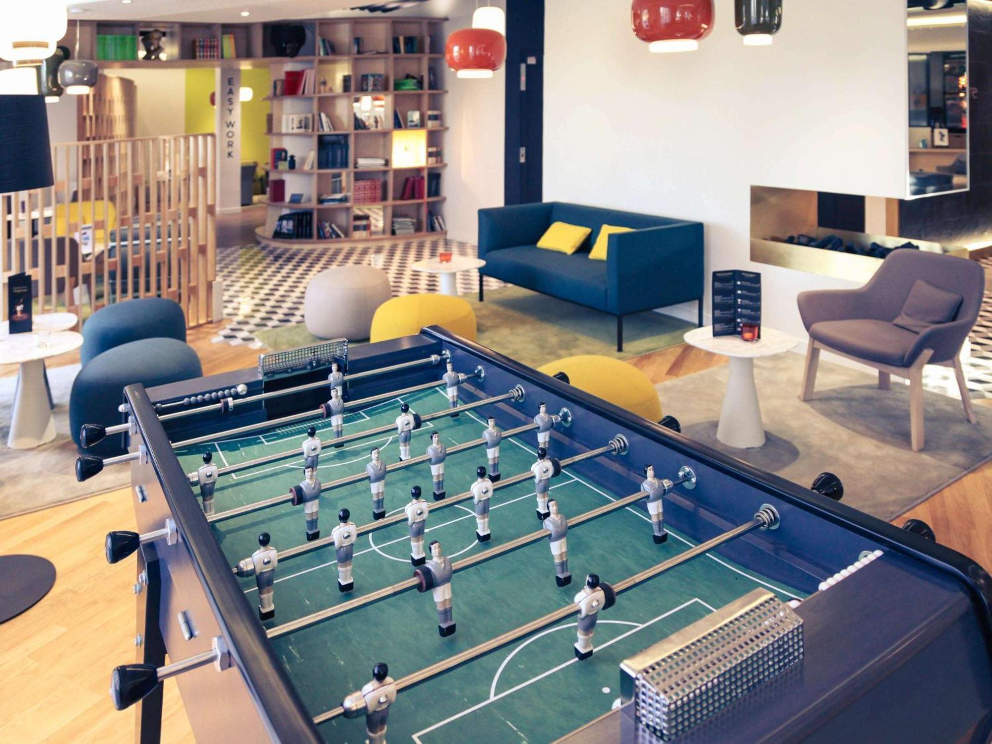 Mercure Nantes Centre Gare Экстерьер фото