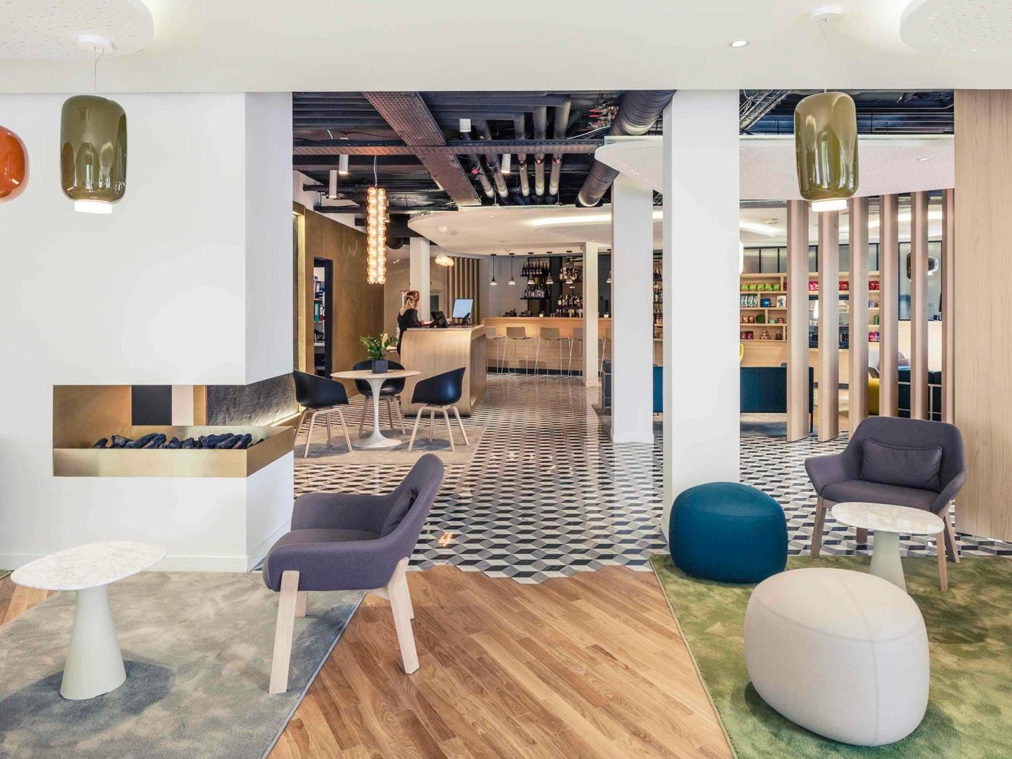 Mercure Nantes Centre Gare Экстерьер фото